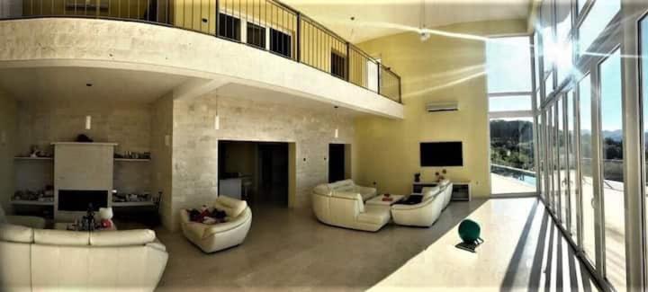 VILLA MARIA - Housity