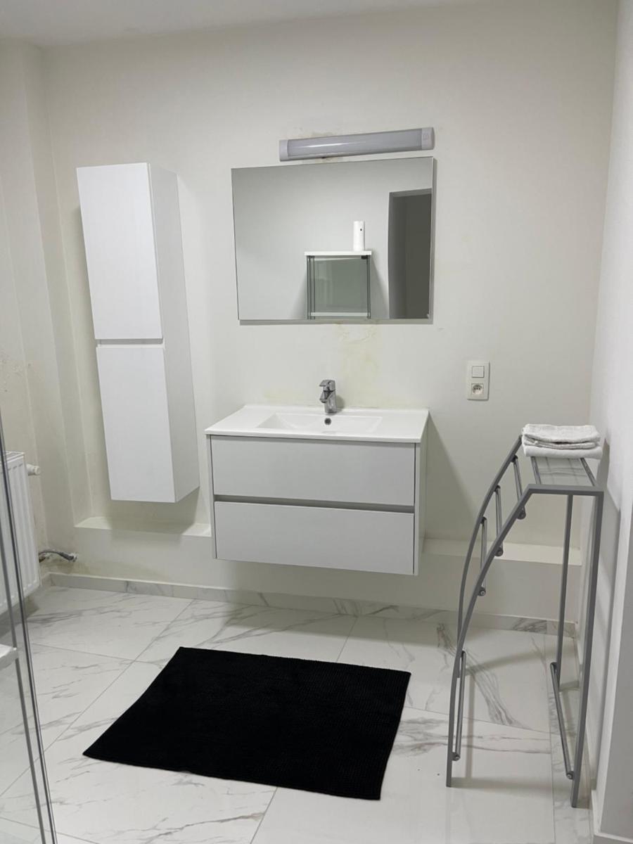 Grand studio à 5 minutes du centre - Housity