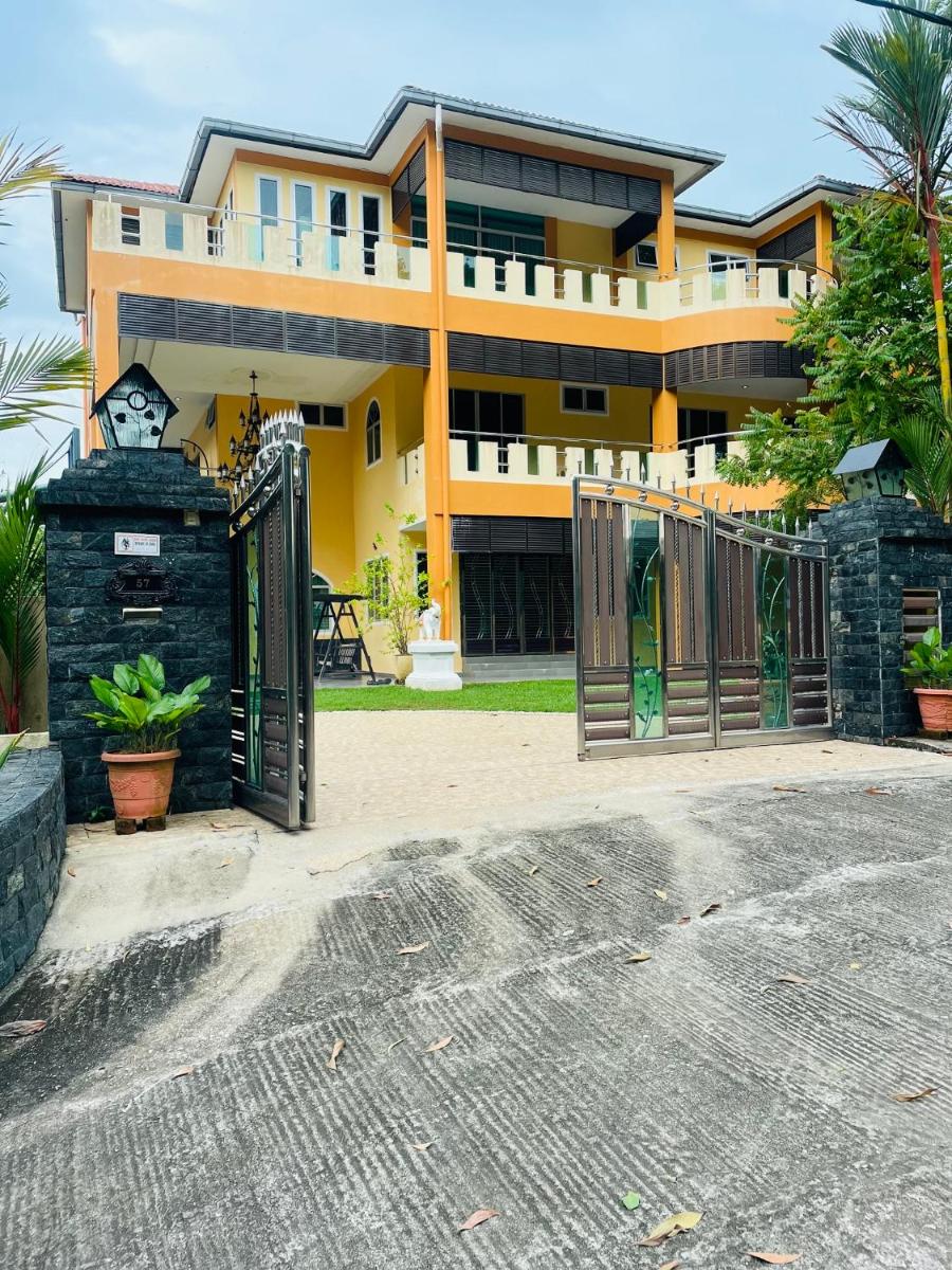 Homestay Seri Pangkor - Housity