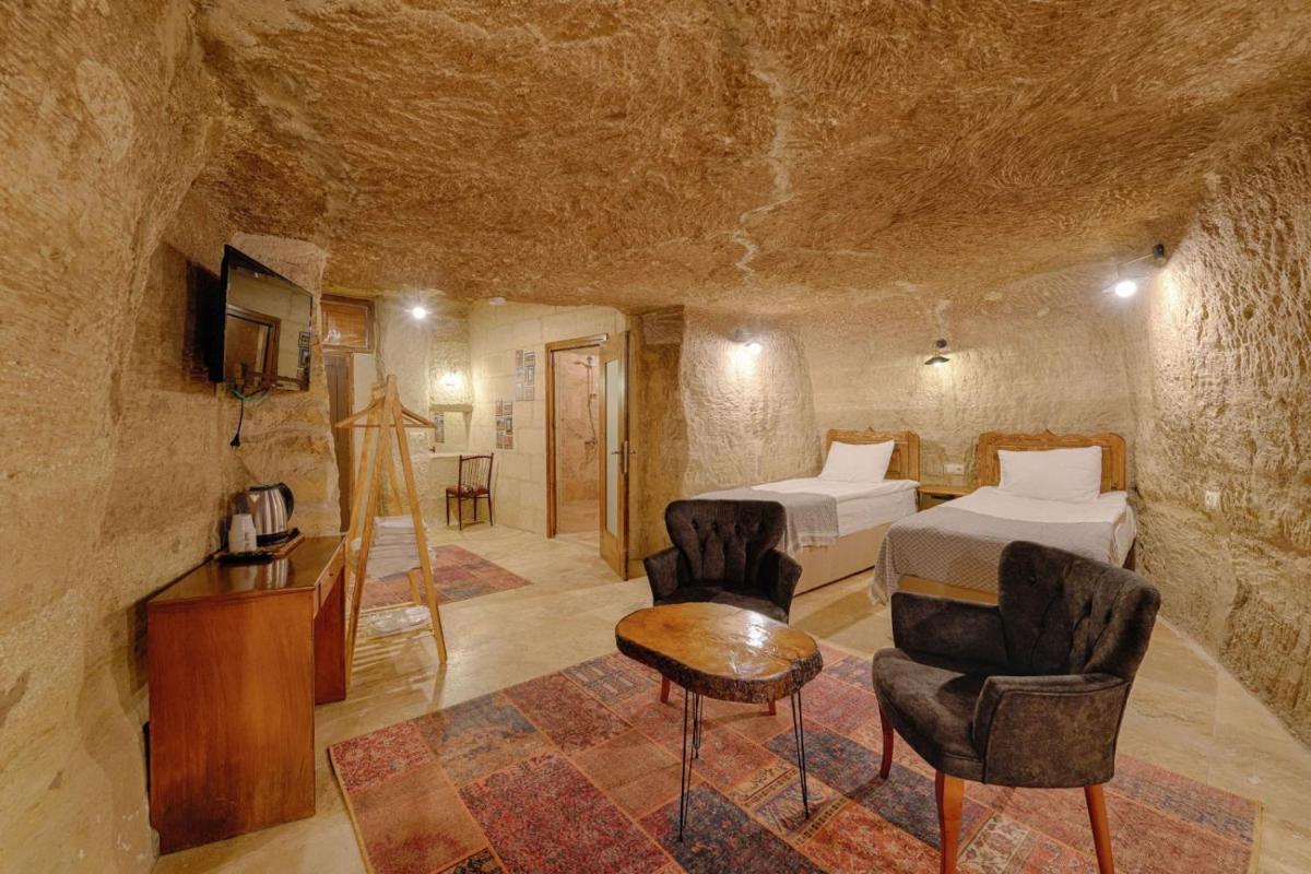 Avlu Cave House - Hizvo
