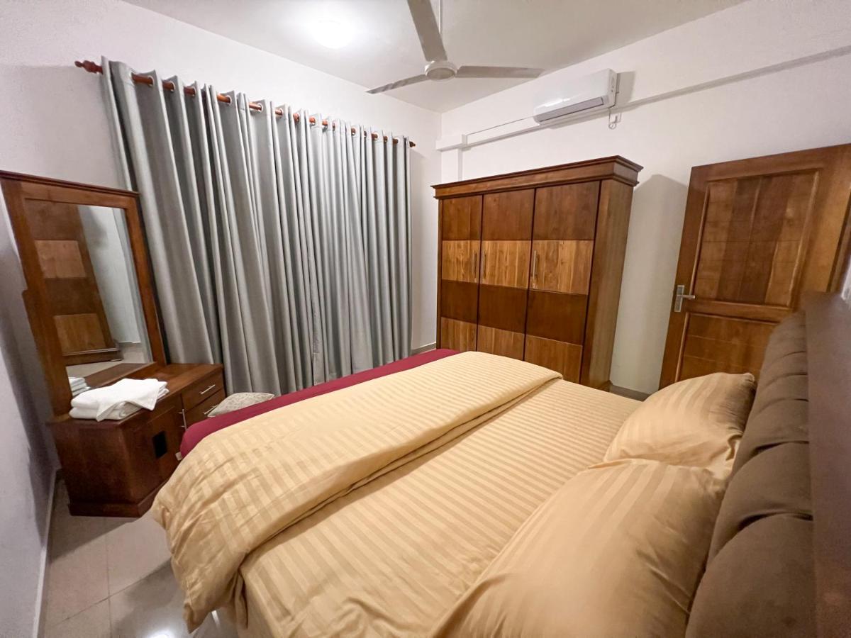 LAR LUXURY APARTMENTS - Housity