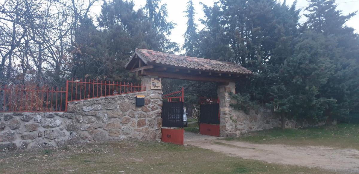 Exclusiva Casa y Finca Privada ITOS - Housity