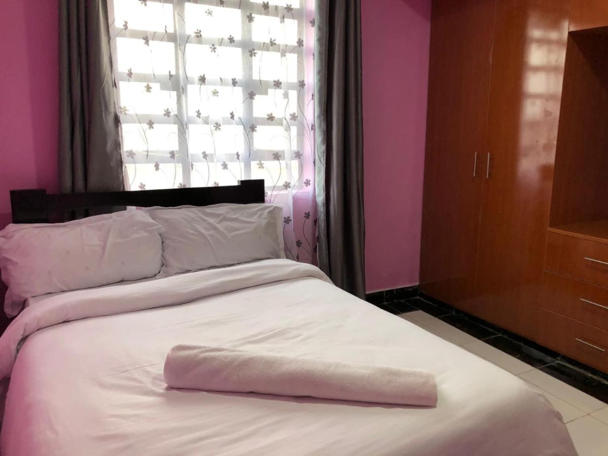 Maluhia Halelaa- A9 - Housity