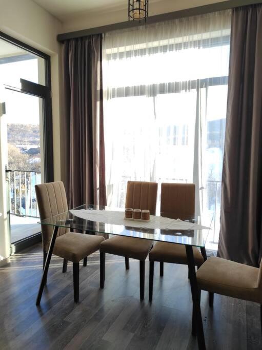 Sunny apartment in Kechi House, Tsaghkadzor - Housity