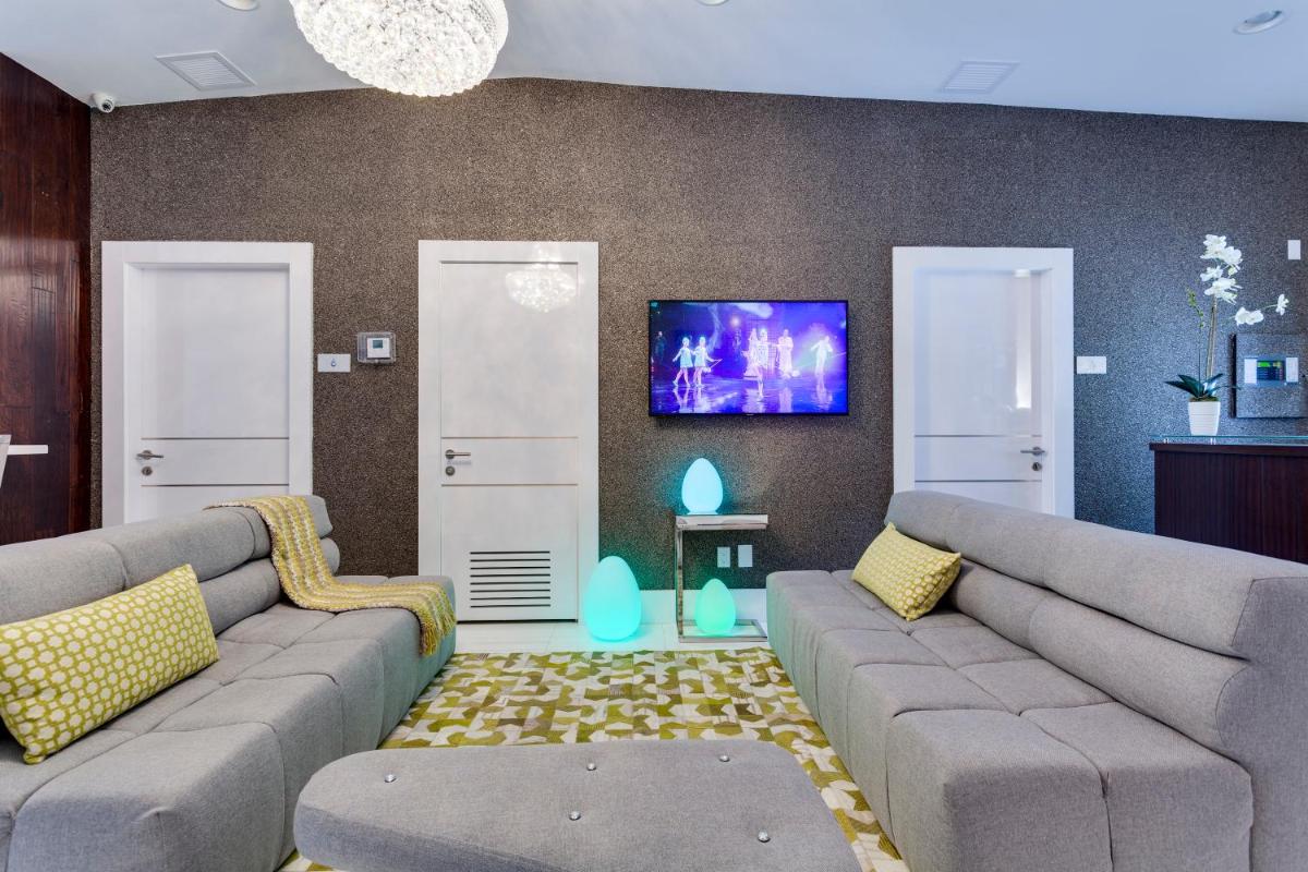 Bars B&B South Beach Hotel - Housity