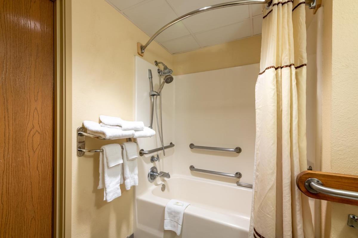River Bend Inn - Pigeon Forge - Housity