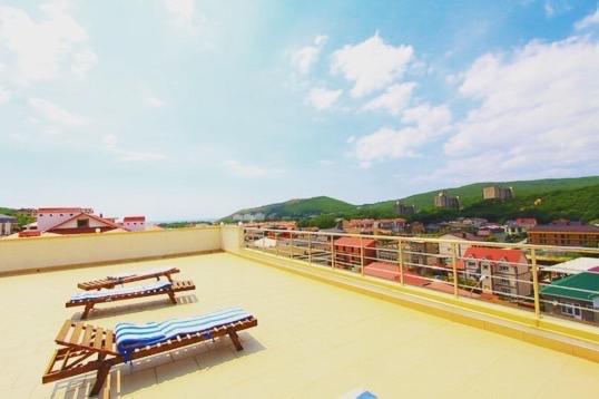 Hotel MERRI-OTT - Housity