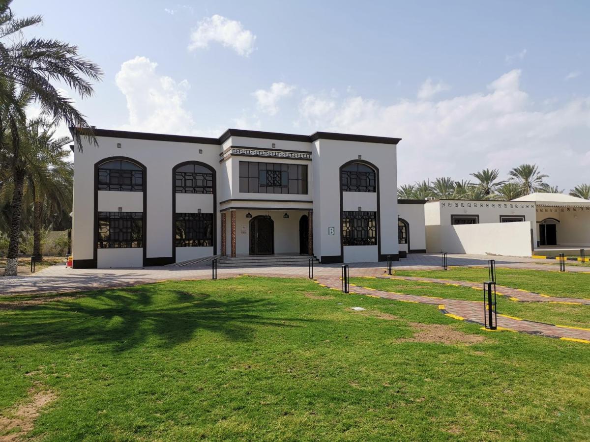 بيت العز السياحي Al-Ezz Tourist House - Hizvo