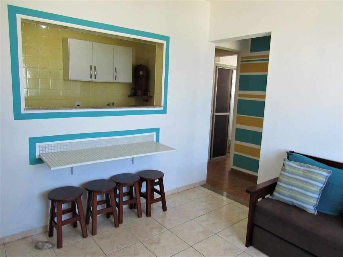 Apto pé na areia com vista para o mar e Wifi - Housity