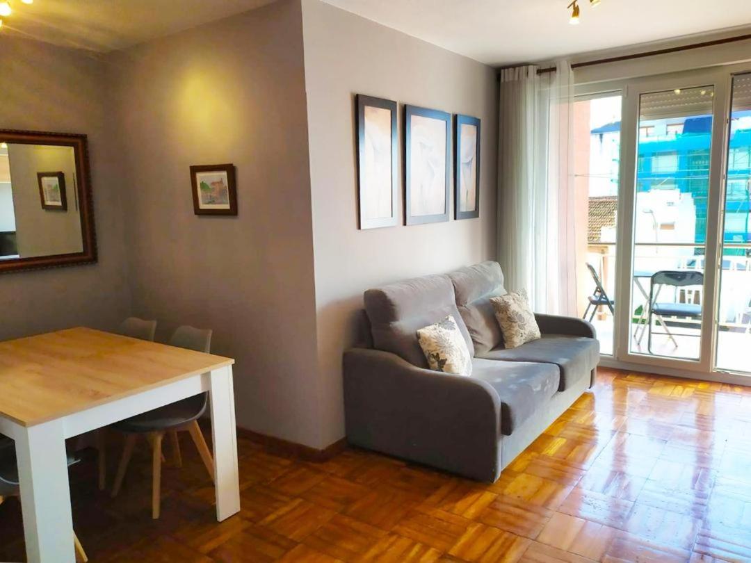 Apartamento en el centro de Laredo Menendez Pelayo 17 - Housity