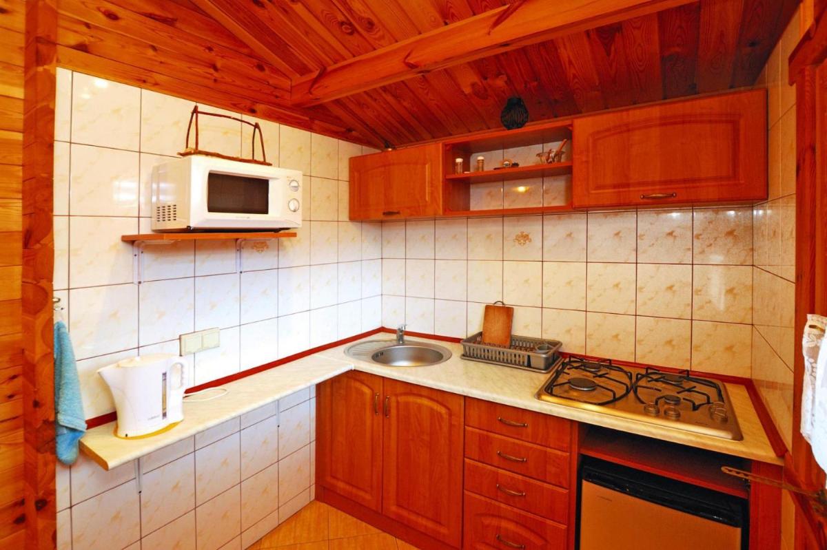 Holiday home close to the lake shore, Dabrowica - Housity