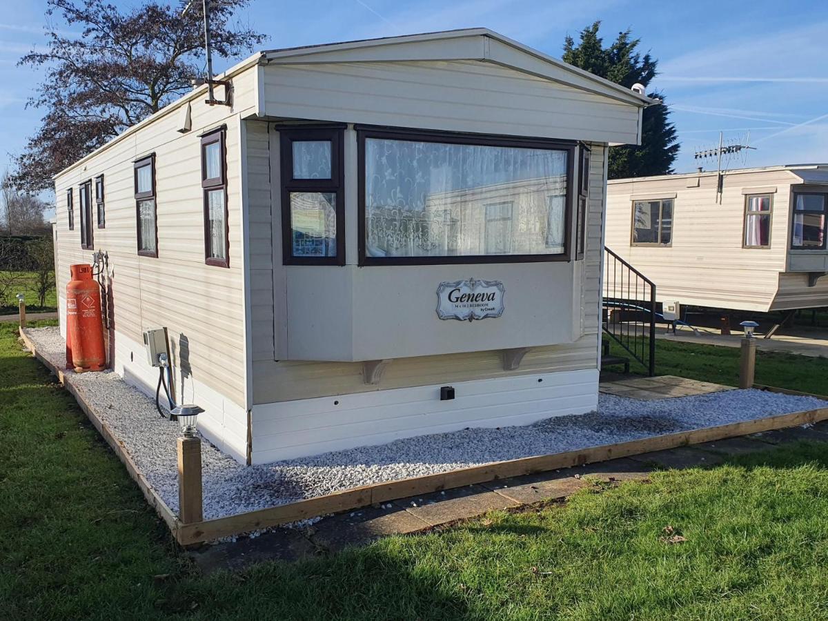 fishing family caravan - Housity