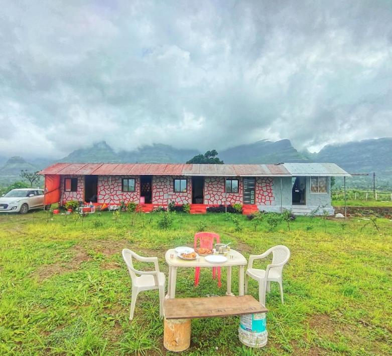 Meghvan Farm Camp Site - Housity