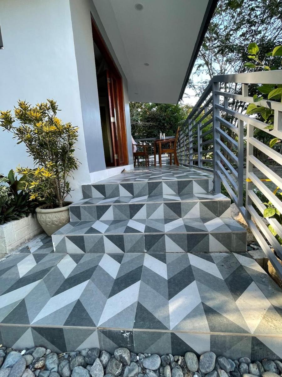 EUnwind Villa Pangasinan - Housity