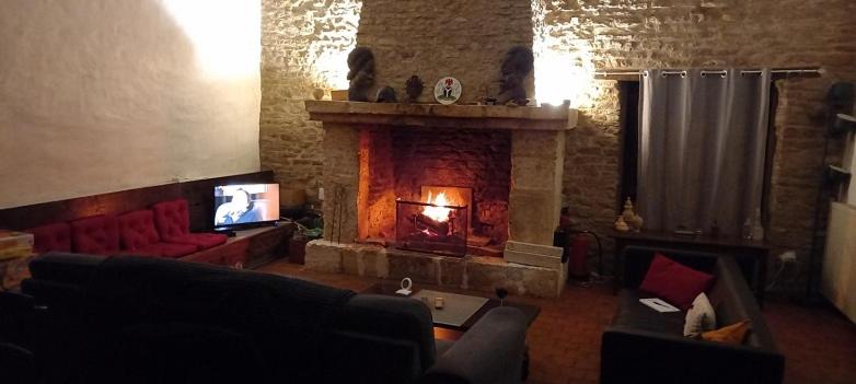 Trois Etots - Housity
