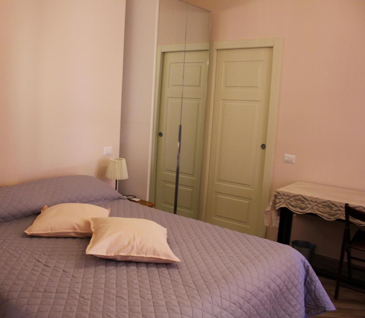 Mary's Room in St. Peter - Housity