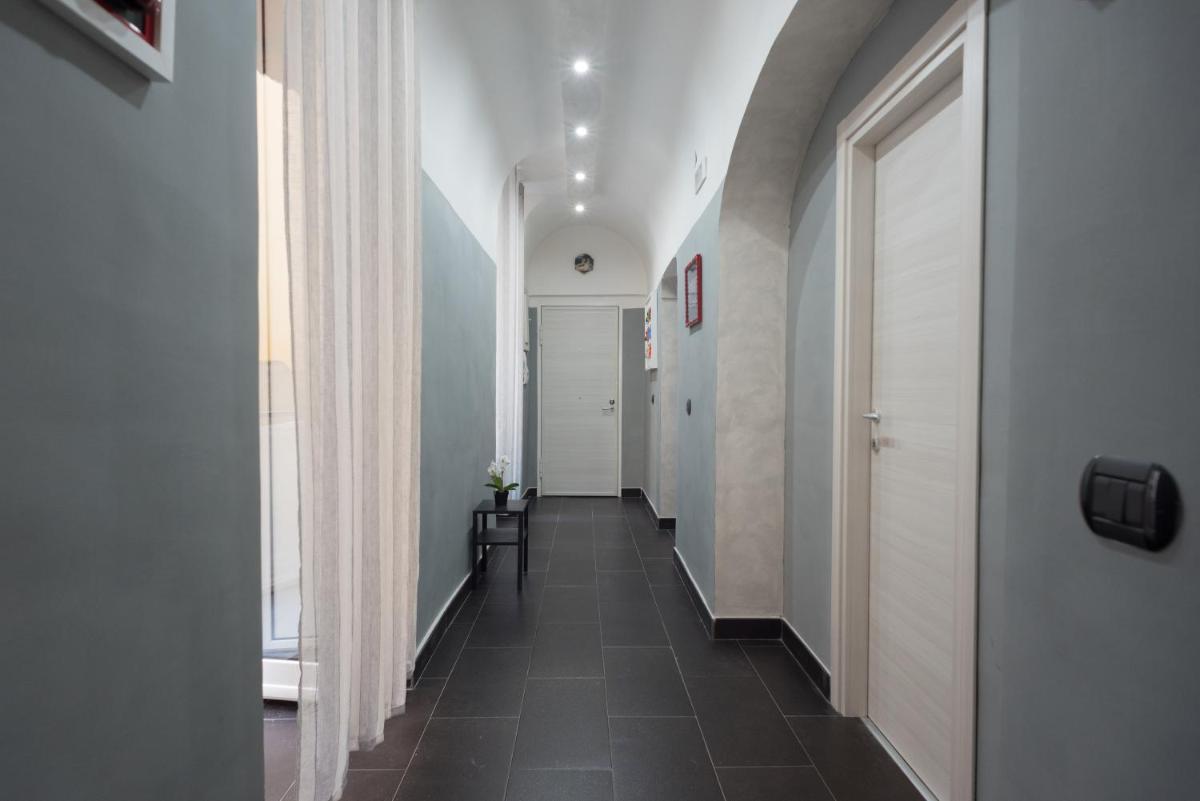 (Room in Naples) Residenza Beccadelli - Housity