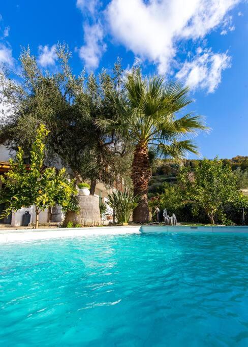 Holiday Home Lucifero - Housity