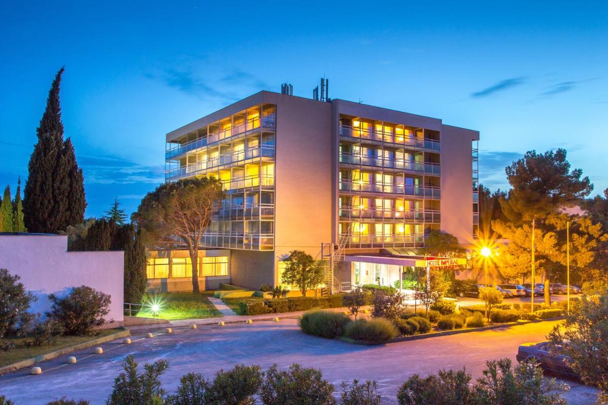 Hotel Imperial - Housity