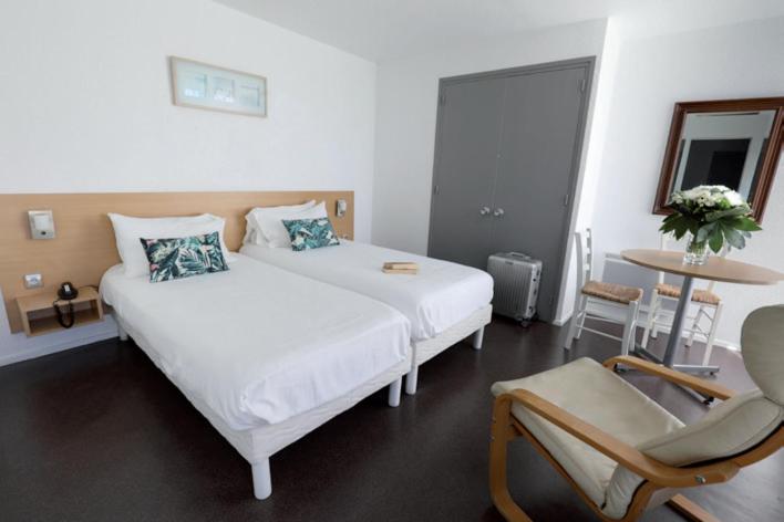 Hotel Thermes Les Ecureuils-Dax - Housity
