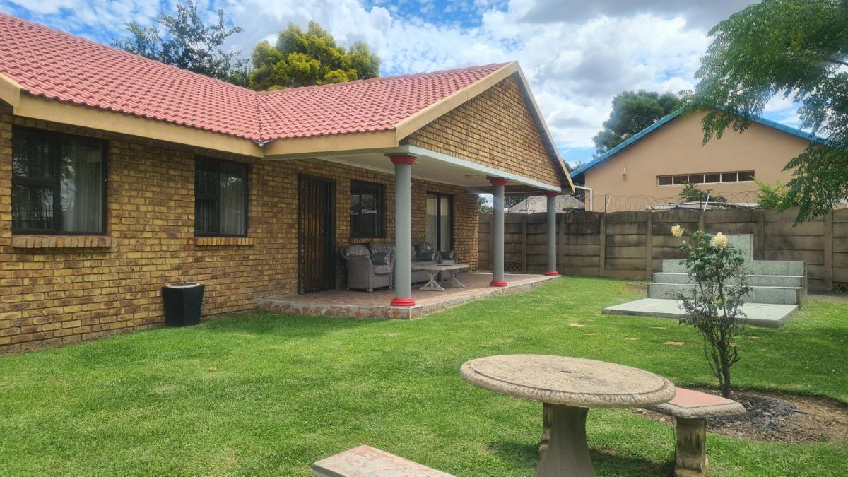 All Are Welcome Guest House - Housity