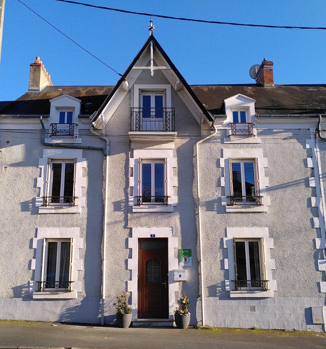 Gîte LE MAGE - maison de retrouvailles - Housity