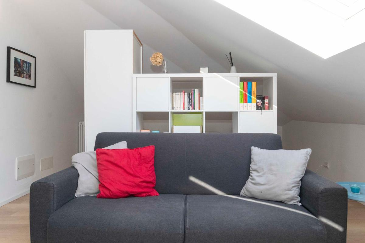 Bellardo Hillview Apartment - Housity