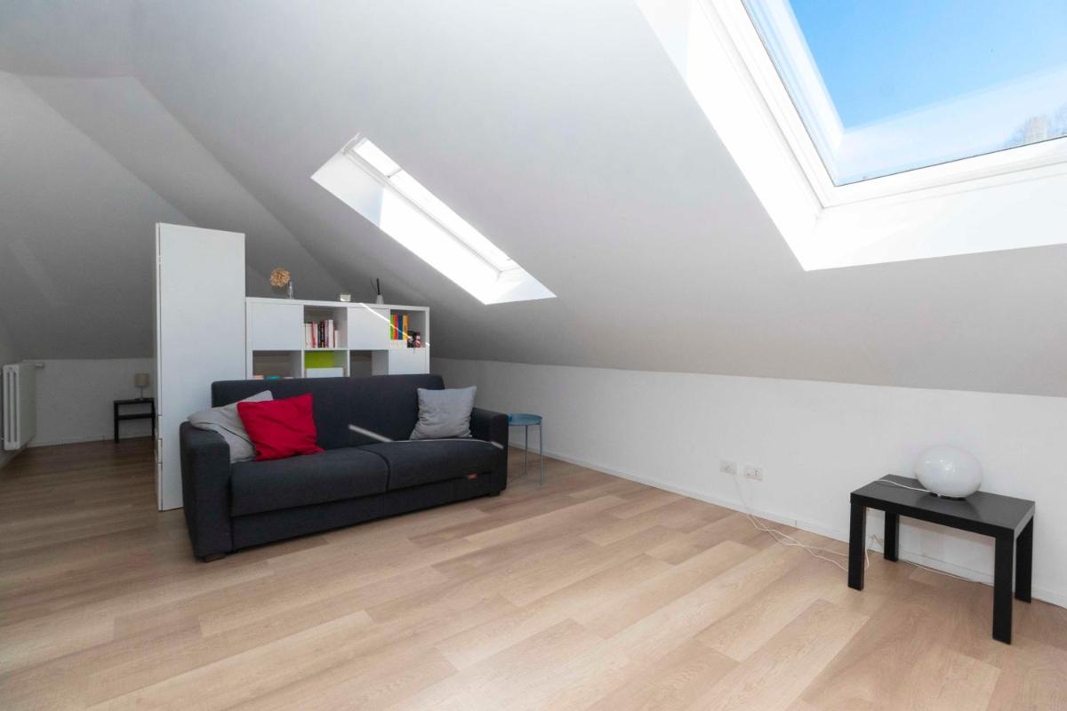 Bellardo Hillview Apartment - Housity