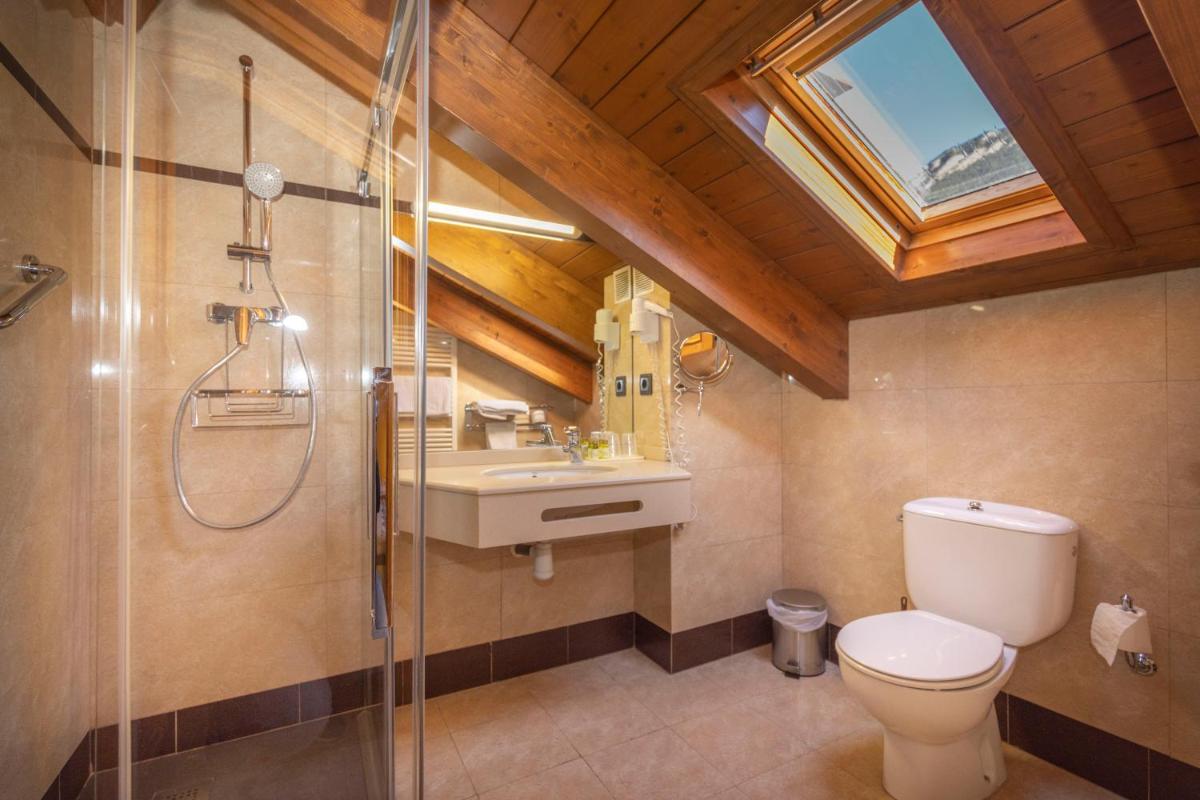 Hotel Solana - Housity