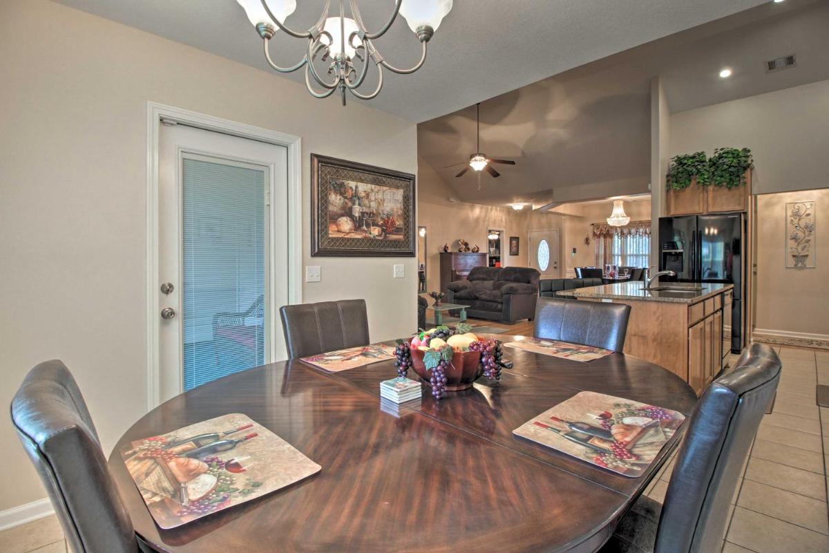 Rincon Home with Game Room, 18 Mi to Savannah! - Housity