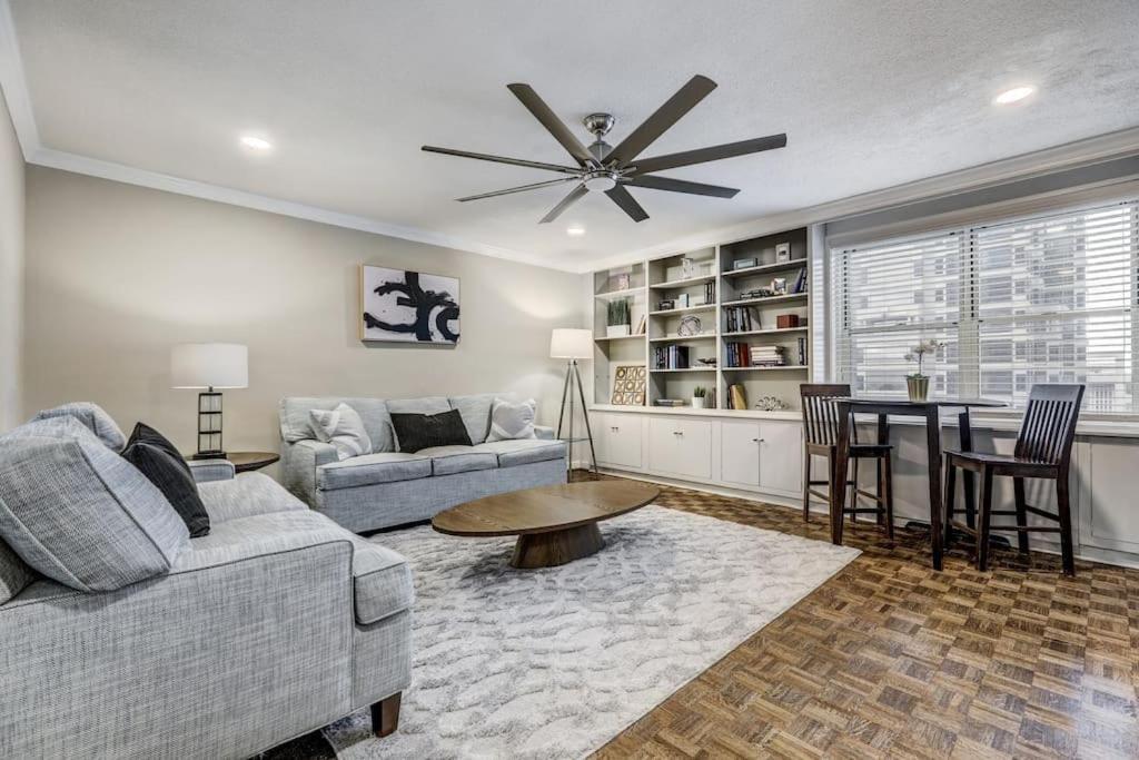 Stayatl Hotel District Downtown Atlanta Condo - Housity