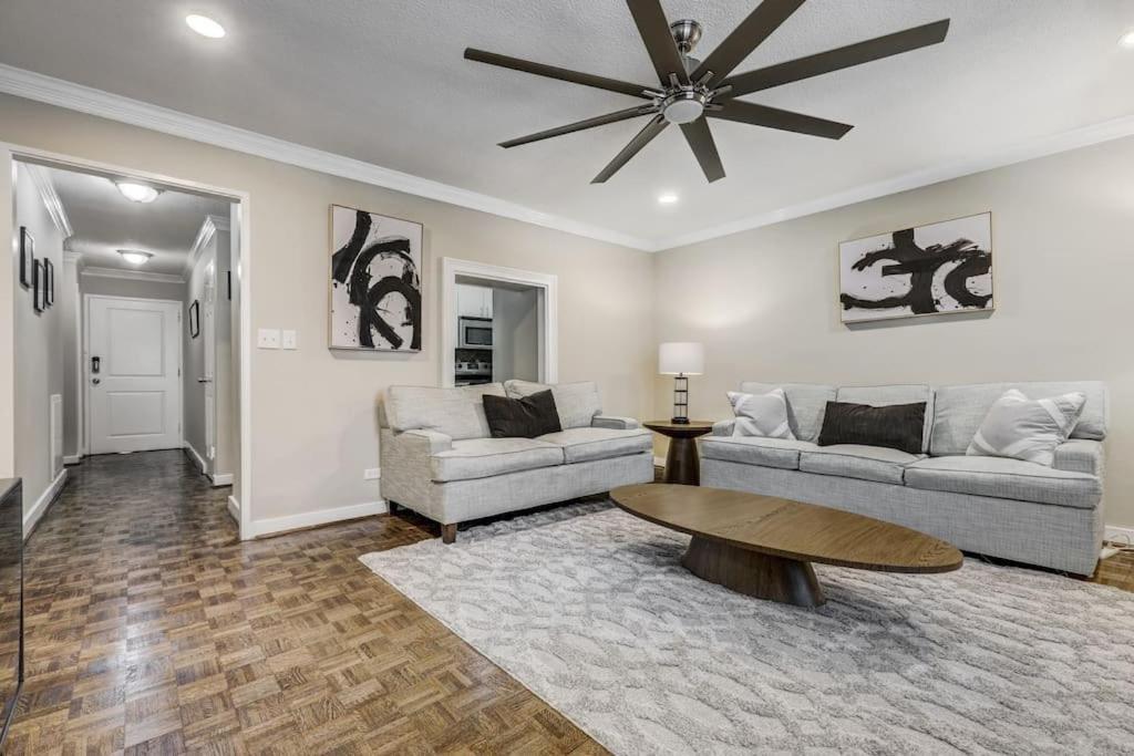 Stayatl Hotel District Downtown Atlanta Condo - Housity