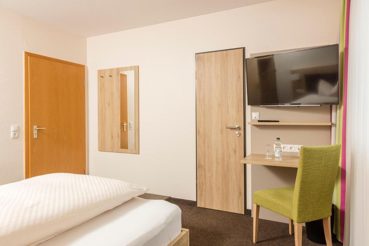 Landhotel Wolf-Mertes - Housity