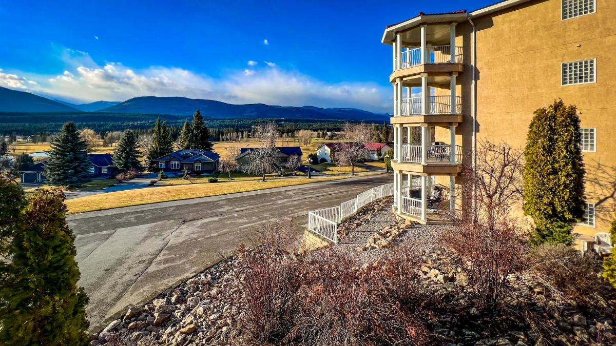 Mountain View Suites by StayIn - Housity