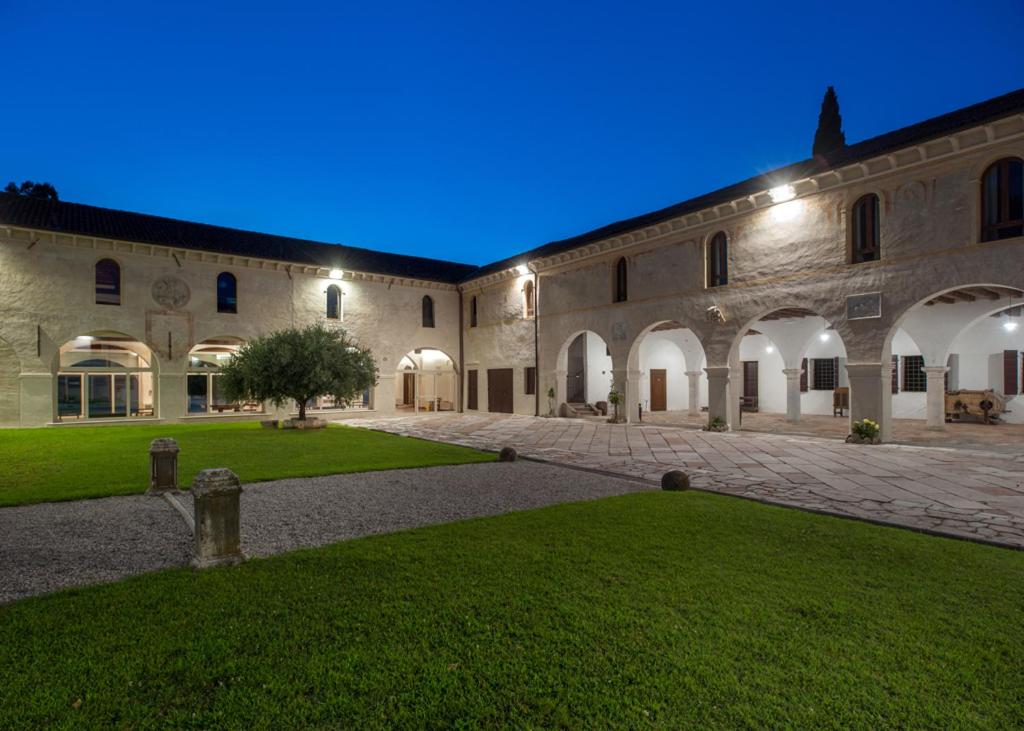 ABBAZIA di SANTA MARIA DI PERO - NINNI RIVA - Housity