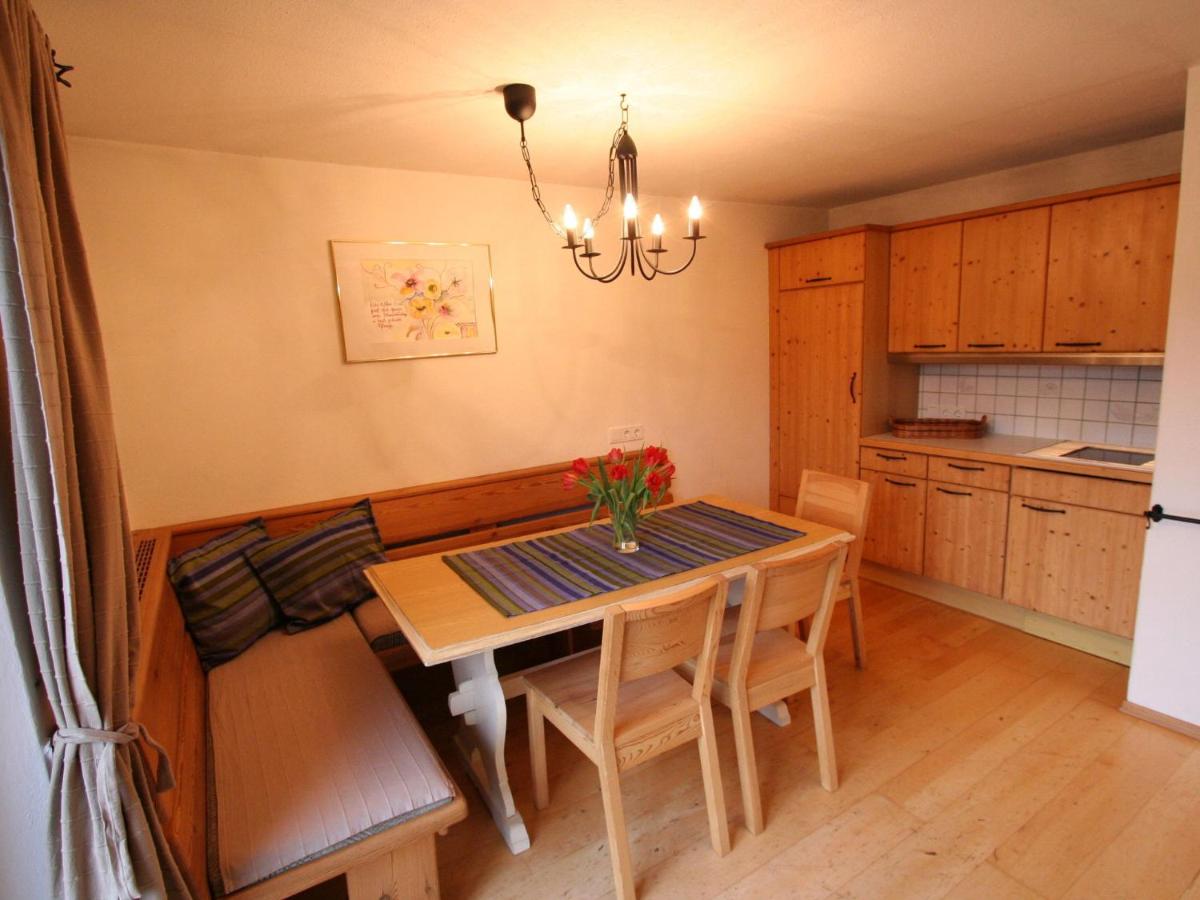 Huge Holiday Home in Hopfgarten im Brixental near Ski Lift - Housity