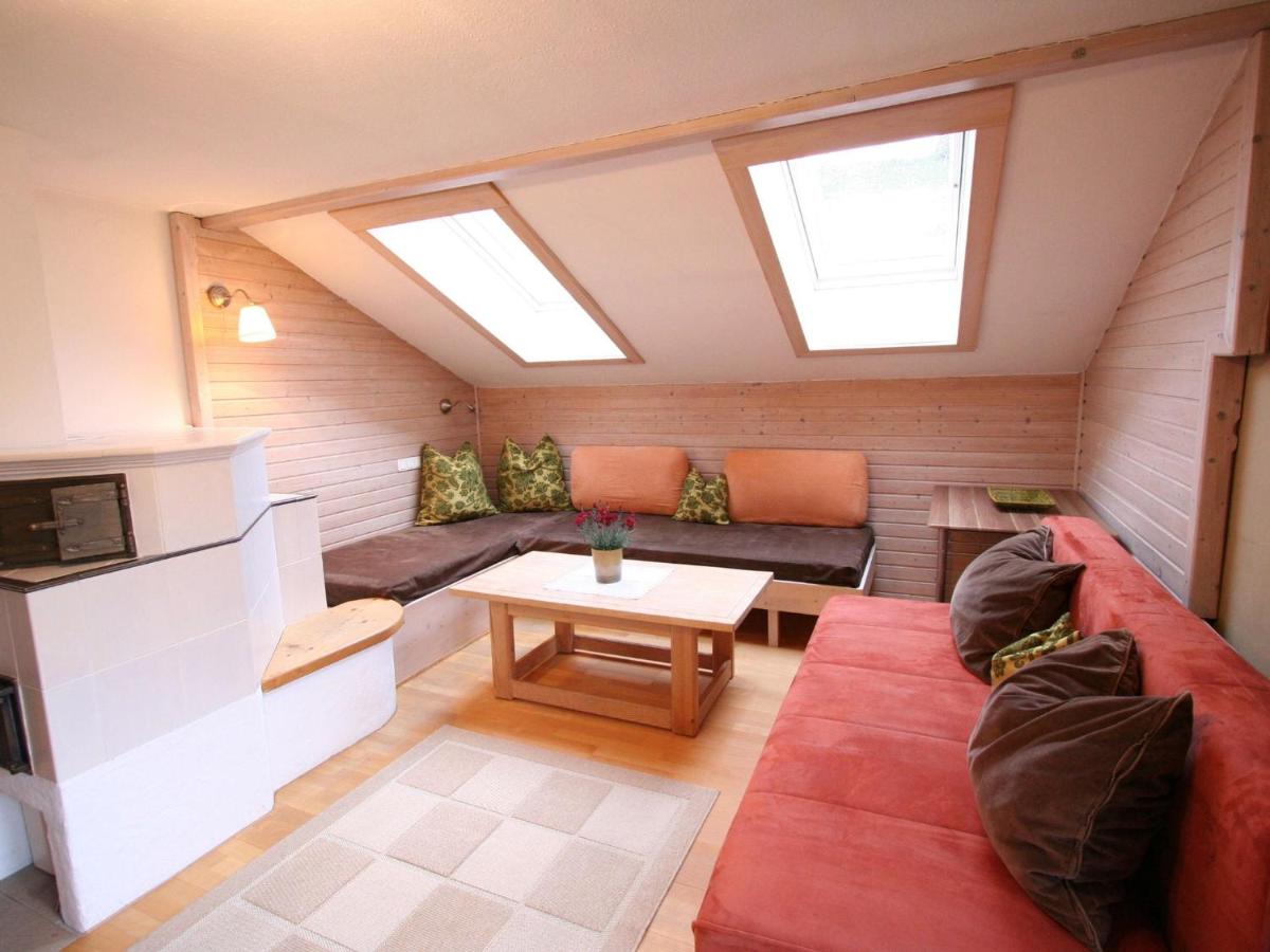 Huge Holiday Home in Hopfgarten im Brixental near Ski Lift - Housity