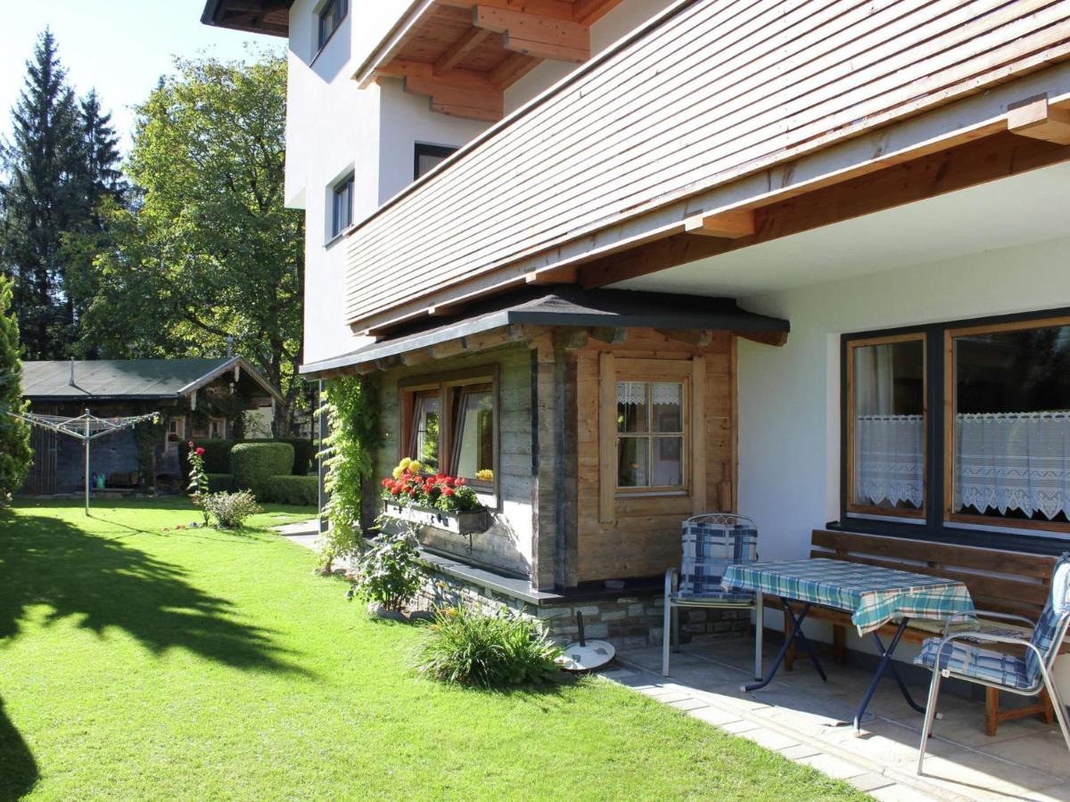 Apartment in Ried im Zillertal with terrace - Housity