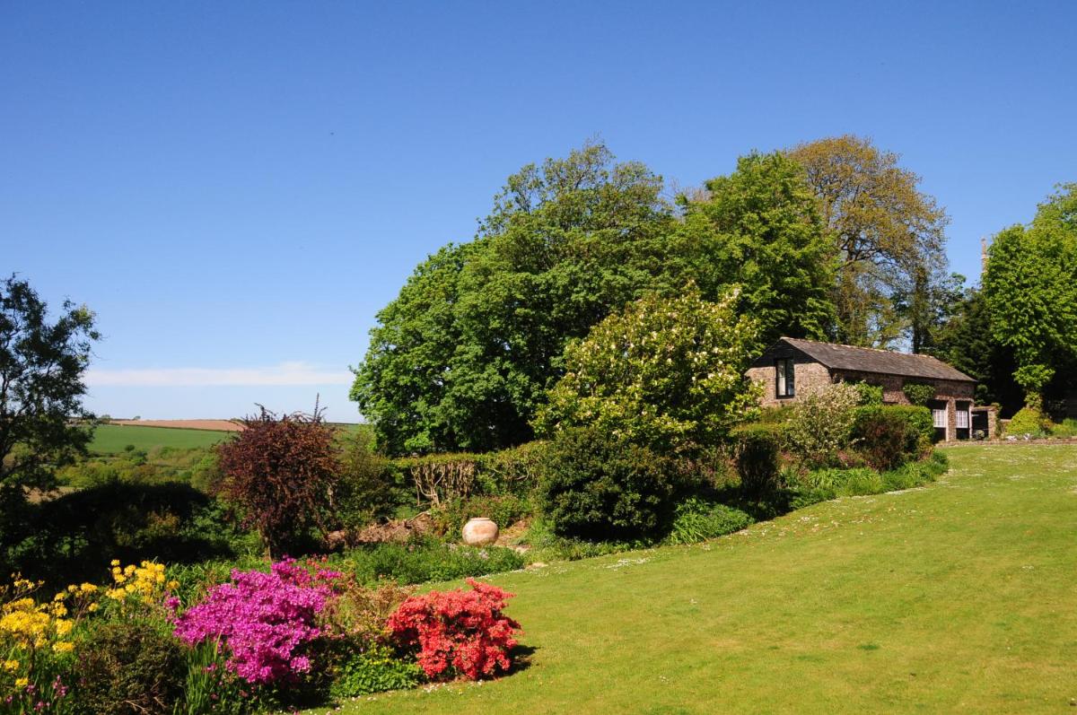 Cloister Park Cottages - Housity