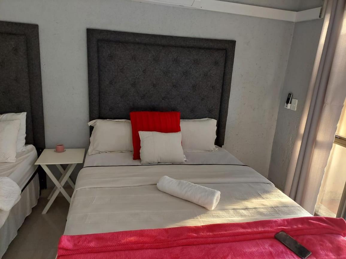 Nsuku Bed and Breakfast - Housity