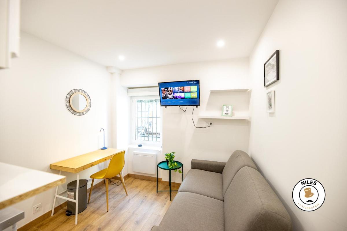 AUSTUDIO - Housity