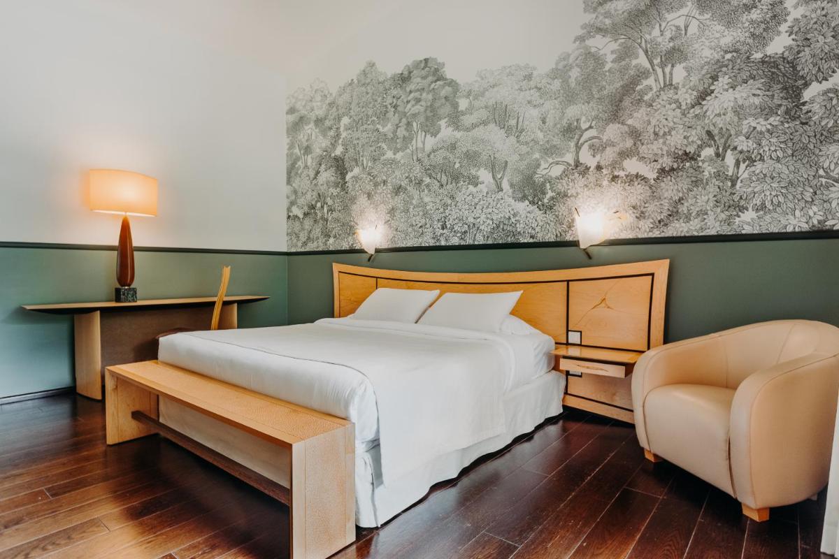 Un ou plusieurs lits dans un hébergement de l'établissement Les Frères Ibarboure - Hôtel 4 étoiles, Spa extérieur sensoriel et Restaurant étoilé à Bidart