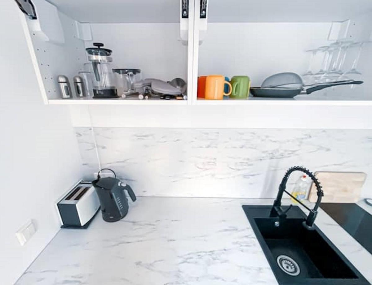 Schöne Ferienwohnung in Plagwitz nahe Karl-Heine-Straße -Netflix, WLAN, Waschmaschinet - Housity