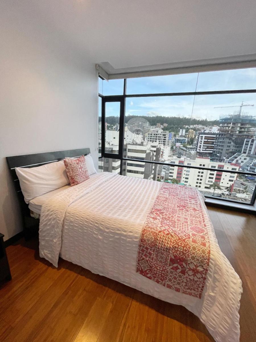 Departamento de Lujo La Carolina - Quicentro Shopping - Housity
