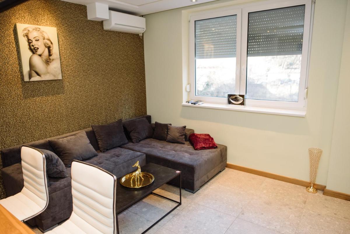 Apartman EMA - Housity
