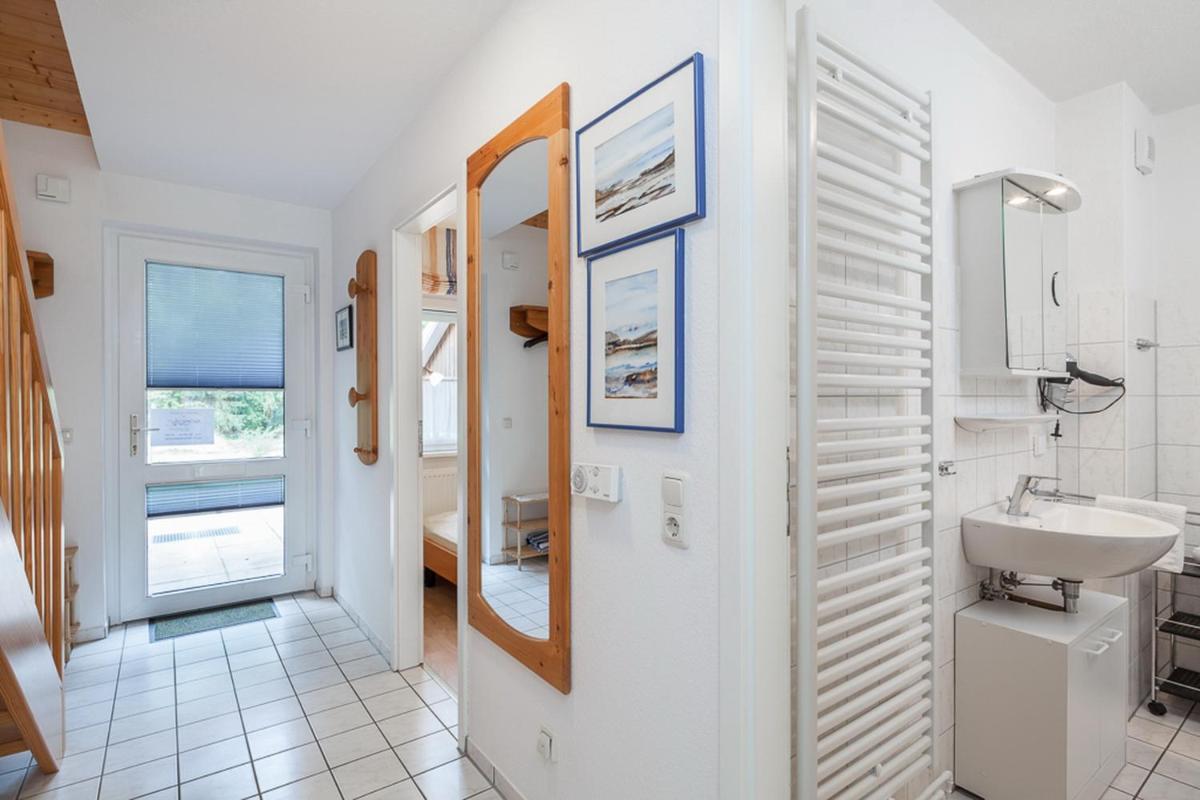 Urlauberdorf Haus 61c - Housity