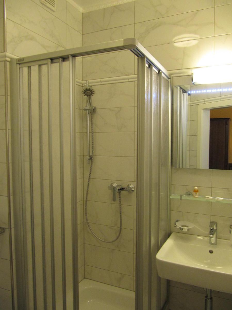 Hotel am Hauptbahnhof - Housity