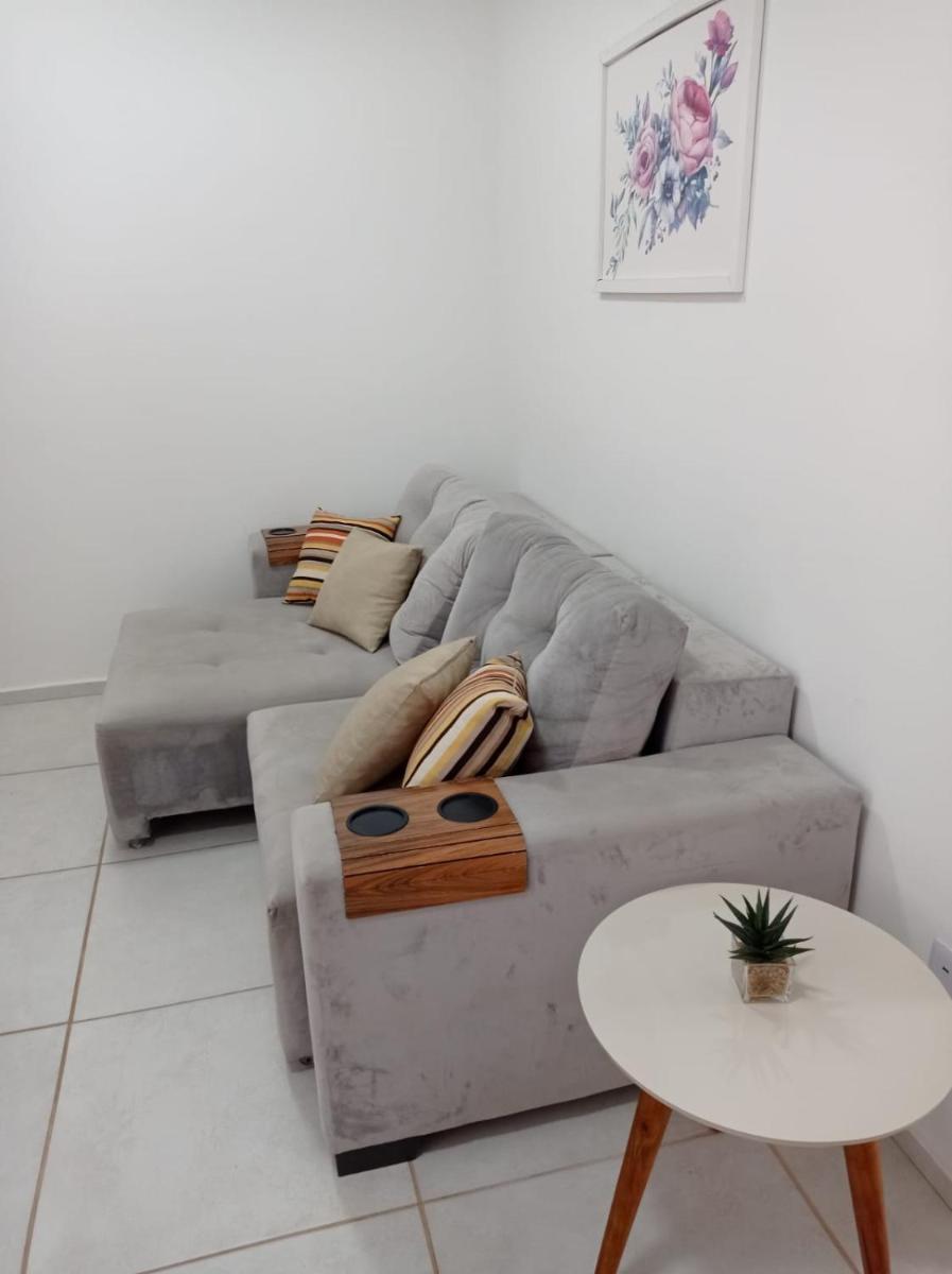 Flat com boa localização - Housity