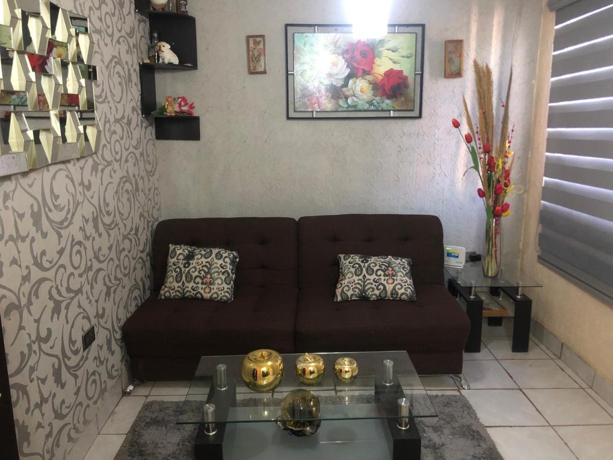 Posada DEYREN - Housity