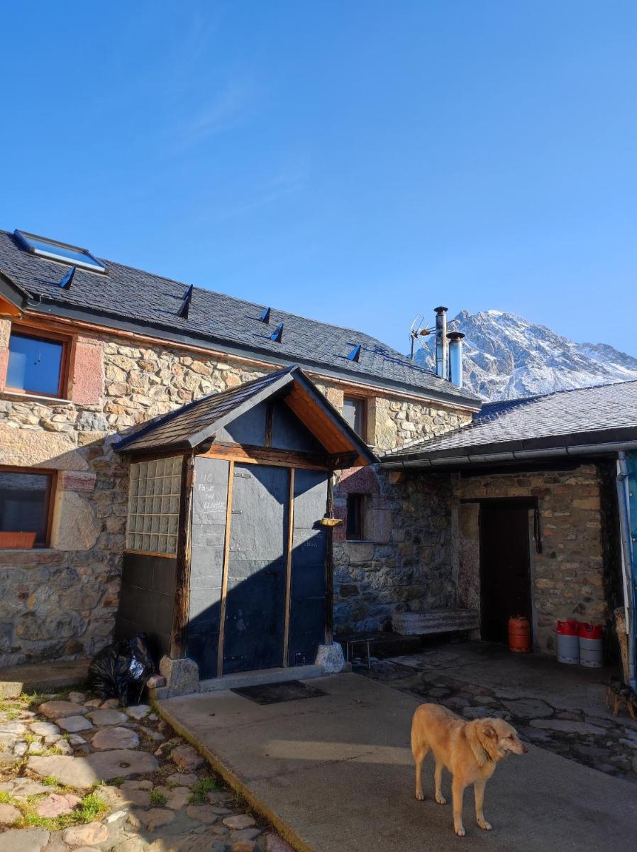 Albergue El Rebezo - Housity